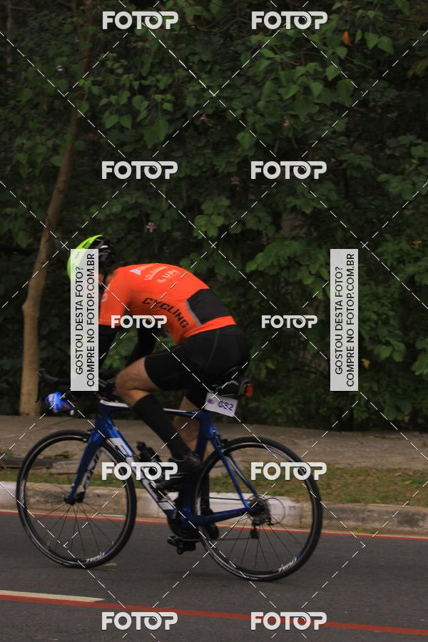 Buy your photos of the eventVSERIES Duathlon & Running on Fotop