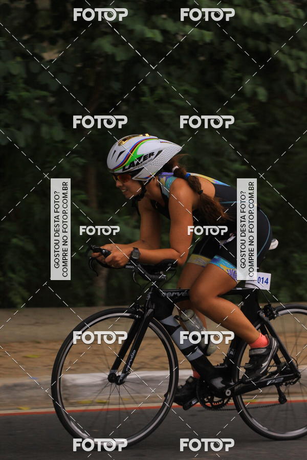 Buy your photos of the eventVSERIES Duathlon & Running on Fotop