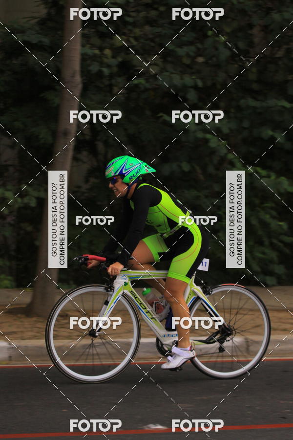 Buy your photos of the eventVSERIES Duathlon & Running on Fotop