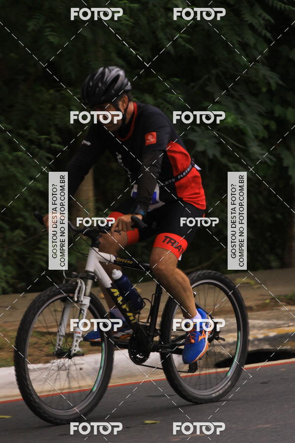 Buy your photos of the eventVSERIES Duathlon & Running on Fotop