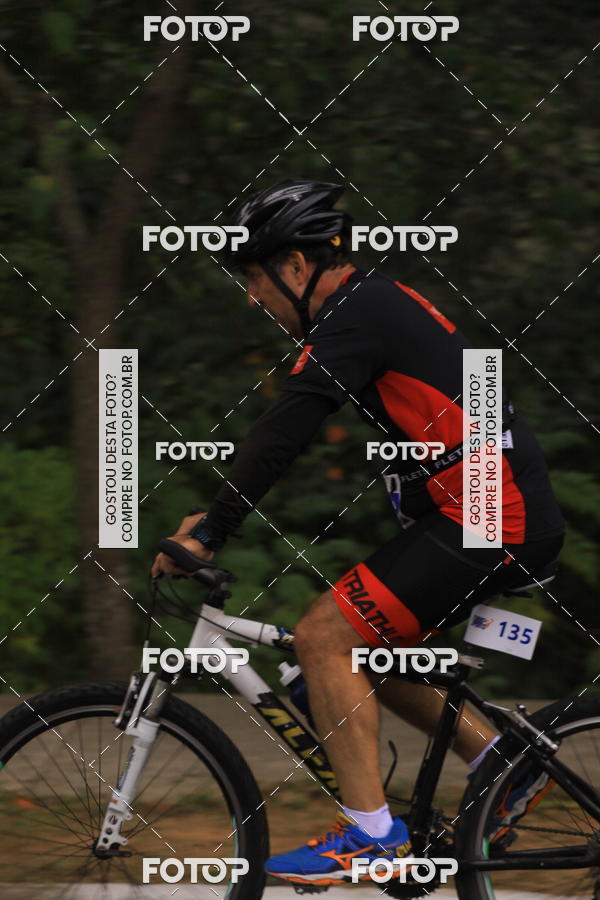 Buy your photos of the eventVSERIES Duathlon & Running on Fotop