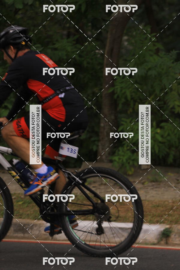 Buy your photos of the eventVSERIES Duathlon & Running on Fotop