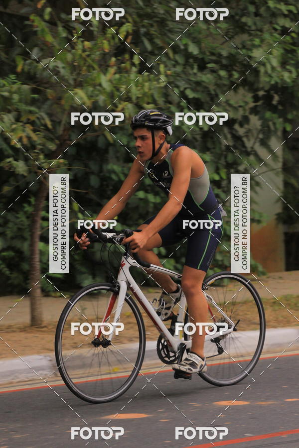 Buy your photos of the eventVSERIES Duathlon & Running on Fotop