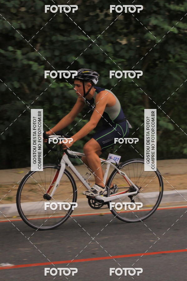 Buy your photos of the eventVSERIES Duathlon & Running on Fotop