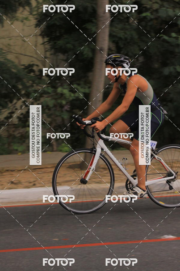 Buy your photos of the eventVSERIES Duathlon & Running on Fotop