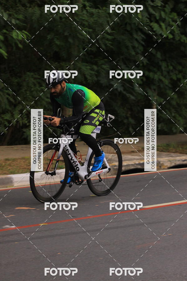 Buy your photos of the eventVSERIES Duathlon & Running on Fotop