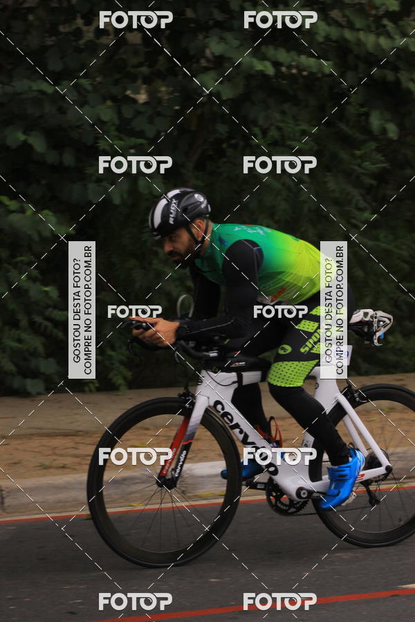 Buy your photos of the eventVSERIES Duathlon & Running on Fotop