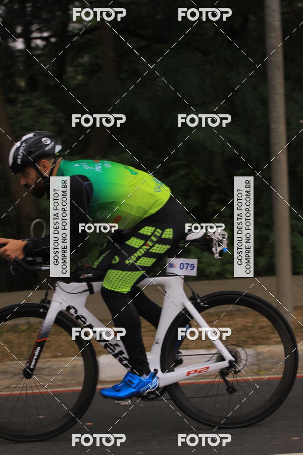 Buy your photos of the eventVSERIES Duathlon & Running on Fotop