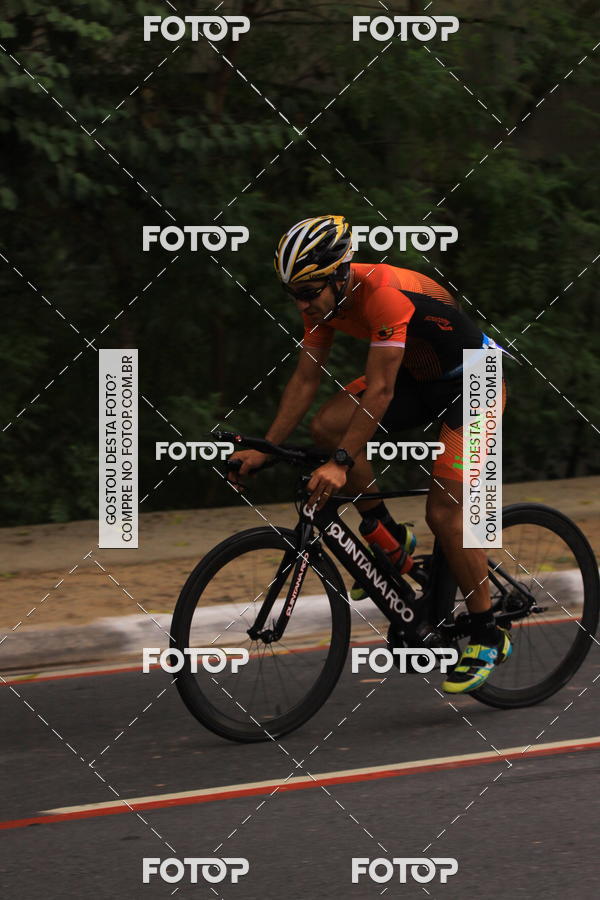 Buy your photos of the eventVSERIES Duathlon & Running on Fotop