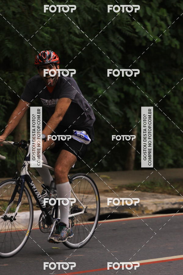 Buy your photos of the eventVSERIES Duathlon & Running on Fotop