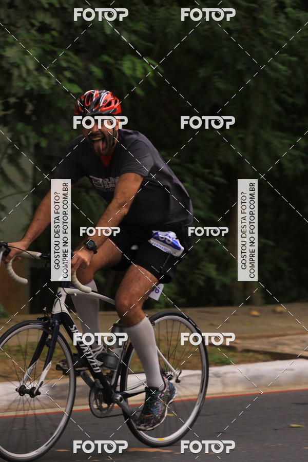 Buy your photos of the eventVSERIES Duathlon & Running on Fotop