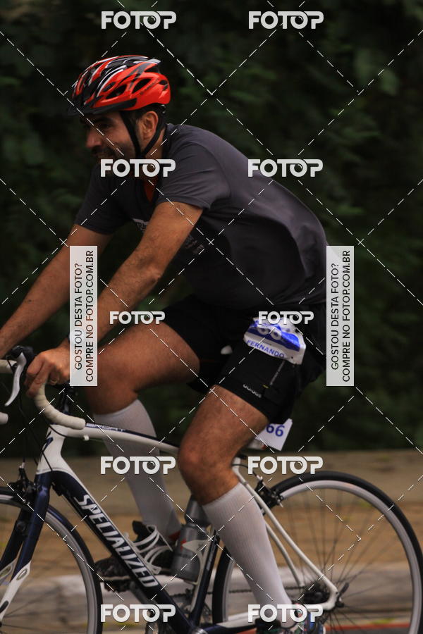 Buy your photos of the eventVSERIES Duathlon & Running on Fotop