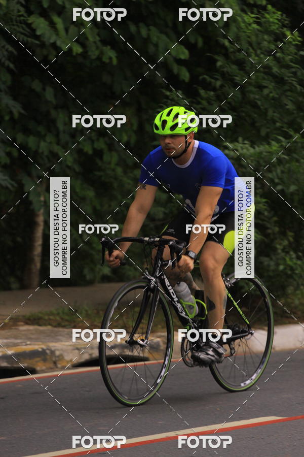 Buy your photos of the eventVSERIES Duathlon & Running on Fotop