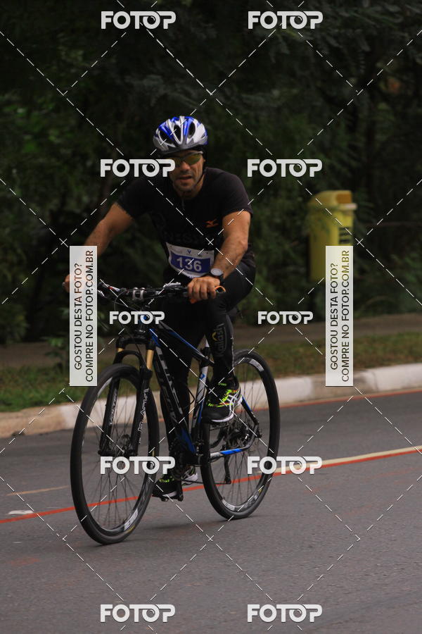 Buy your photos of the eventVSERIES Duathlon & Running on Fotop