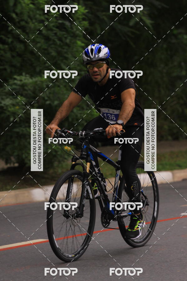 Buy your photos of the eventVSERIES Duathlon & Running on Fotop