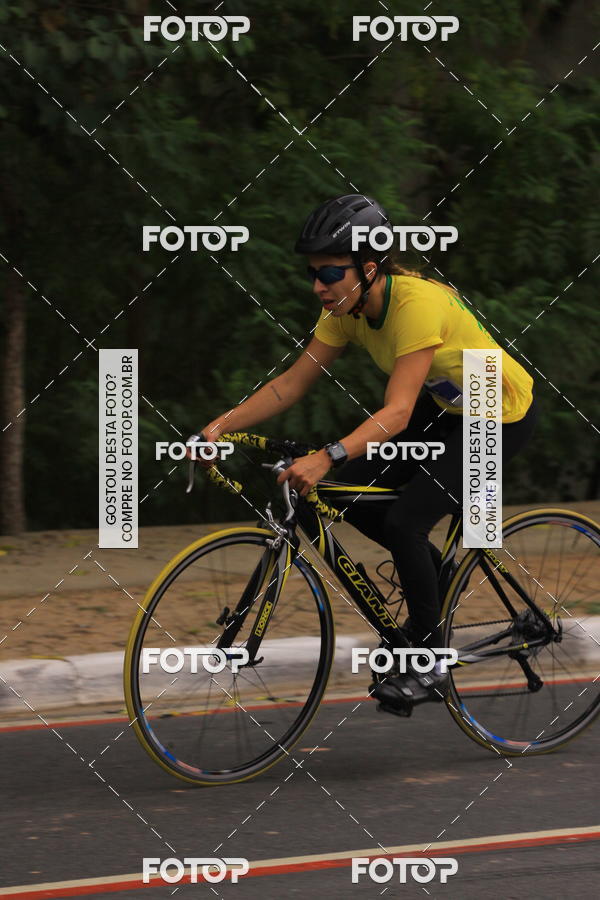 Buy your photos of the eventVSERIES Duathlon & Running on Fotop