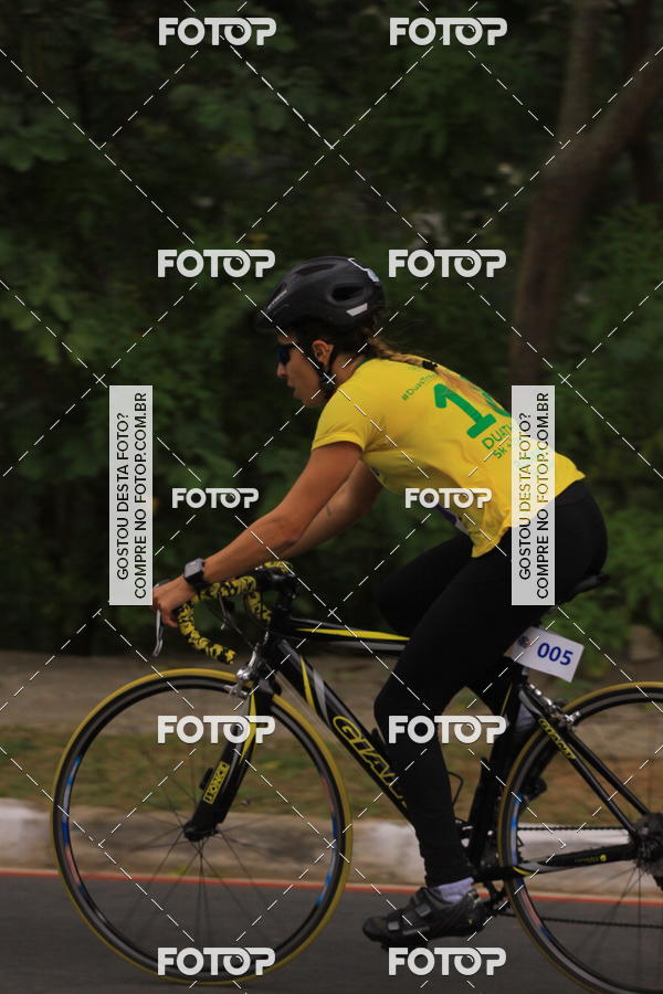 Buy your photos of the eventVSERIES Duathlon & Running on Fotop