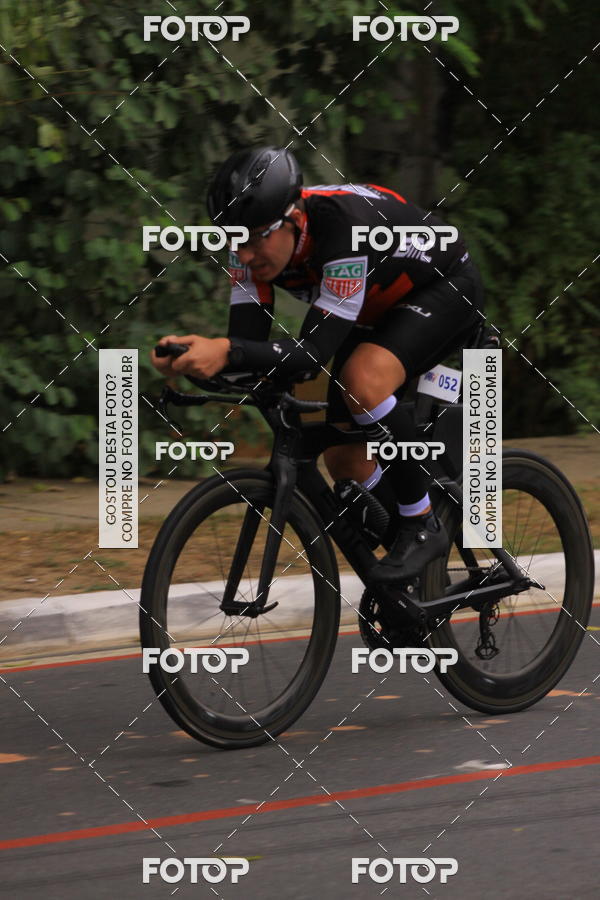 Buy your photos of the eventVSERIES Duathlon & Running on Fotop