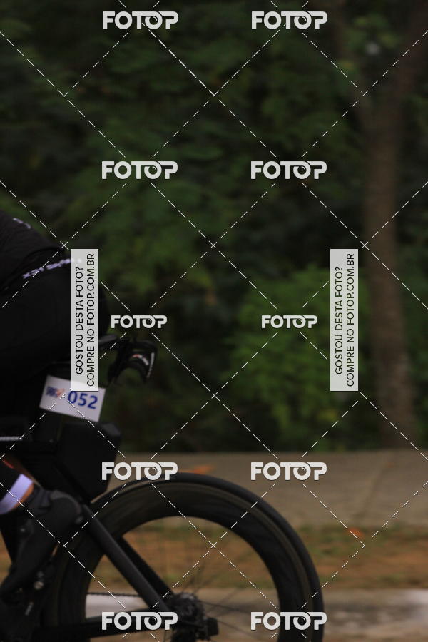 Buy your photos of the eventVSERIES Duathlon & Running on Fotop