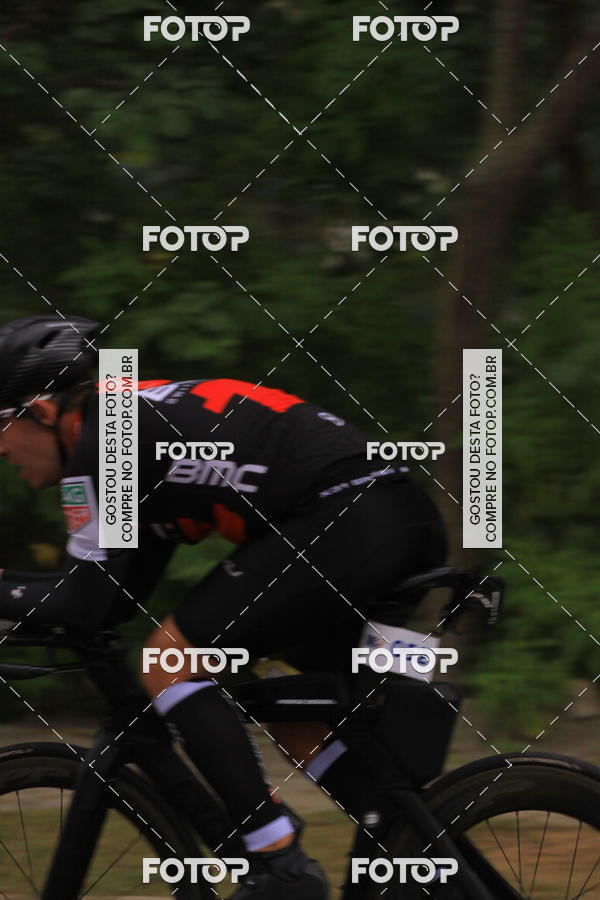 Buy your photos of the eventVSERIES Duathlon & Running on Fotop