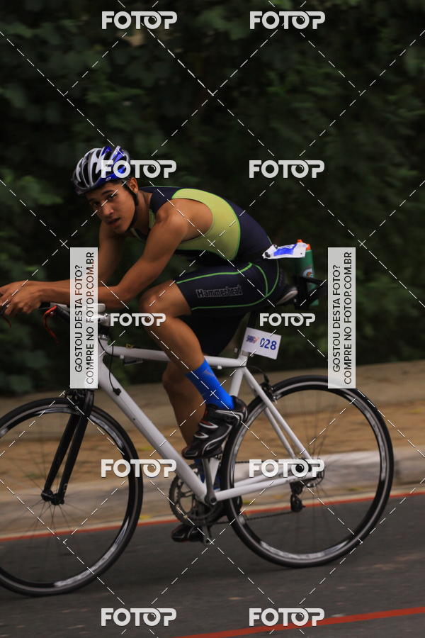 Buy your photos of the eventVSERIES Duathlon & Running on Fotop