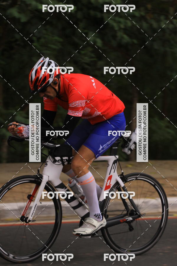 Buy your photos of the eventVSERIES Duathlon & Running on Fotop