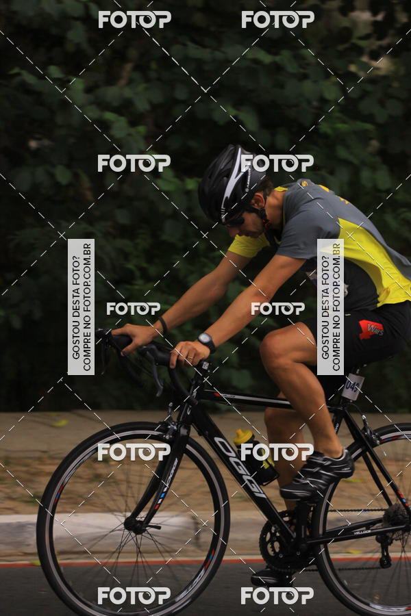 Buy your photos of the eventVSERIES Duathlon & Running on Fotop