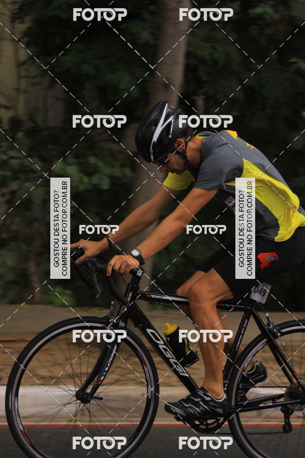 Buy your photos of the eventVSERIES Duathlon & Running on Fotop