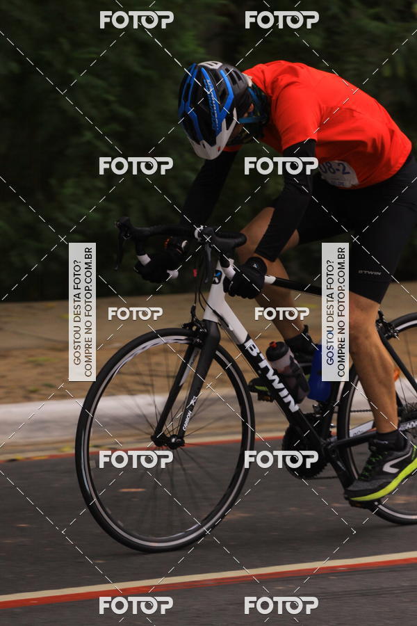 Buy your photos of the eventVSERIES Duathlon & Running on Fotop