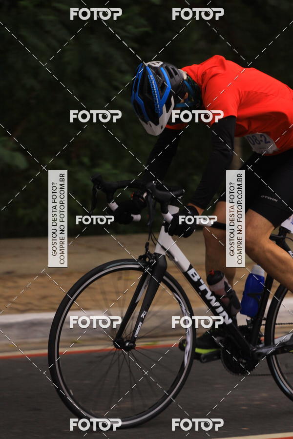 Buy your photos of the eventVSERIES Duathlon & Running on Fotop