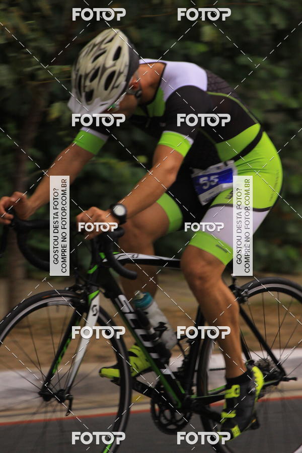 Buy your photos of the eventVSERIES Duathlon & Running on Fotop