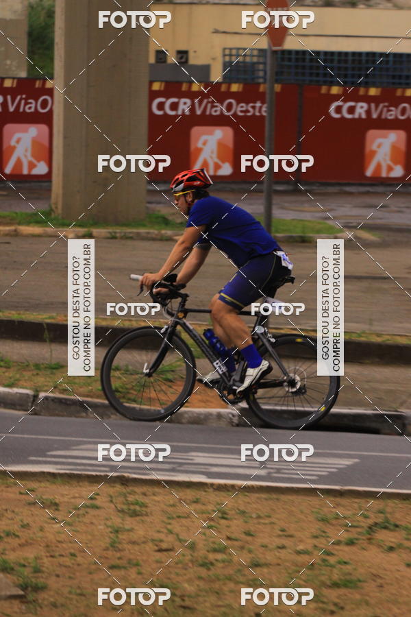 Buy your photos of the eventVSERIES Duathlon & Running on Fotop
