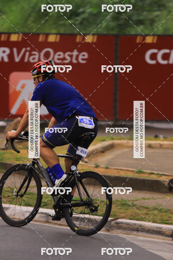 Buy your photos of the eventVSERIES Duathlon & Running on Fotop