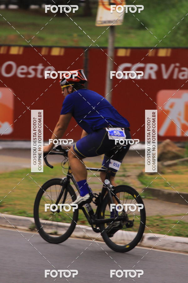 Buy your photos of the eventVSERIES Duathlon & Running on Fotop