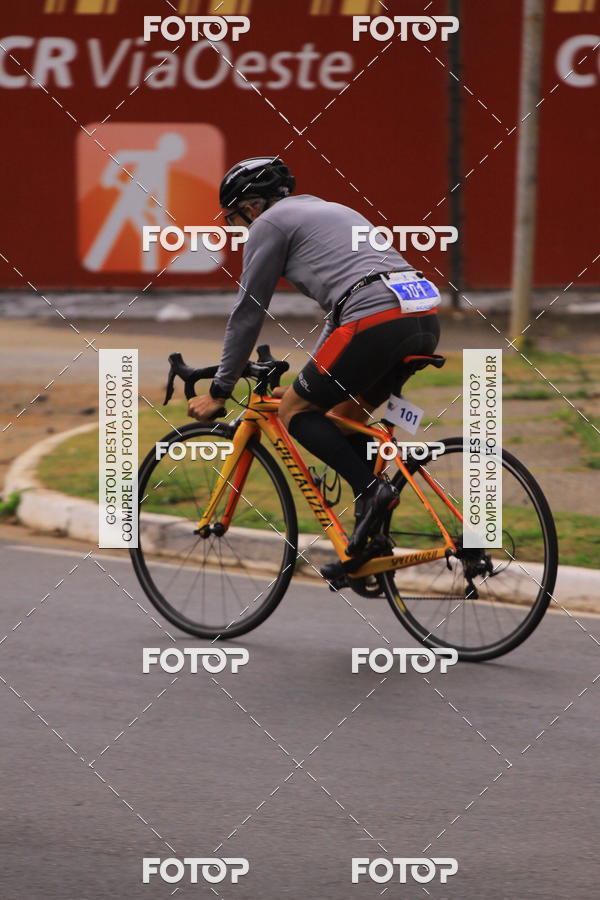 Buy your photos of the eventVSERIES Duathlon & Running on Fotop