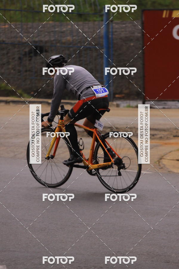 Buy your photos of the eventVSERIES Duathlon & Running on Fotop