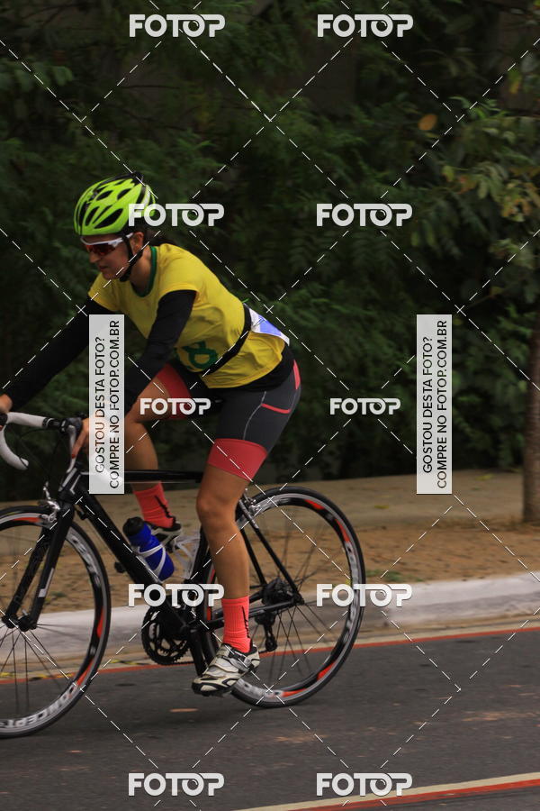 Buy your photos of the eventVSERIES Duathlon & Running on Fotop