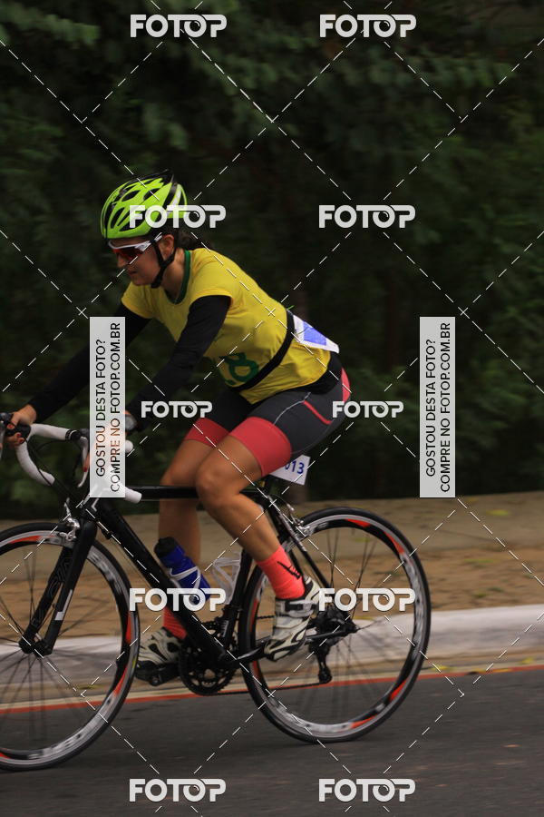 Buy your photos of the eventVSERIES Duathlon & Running on Fotop