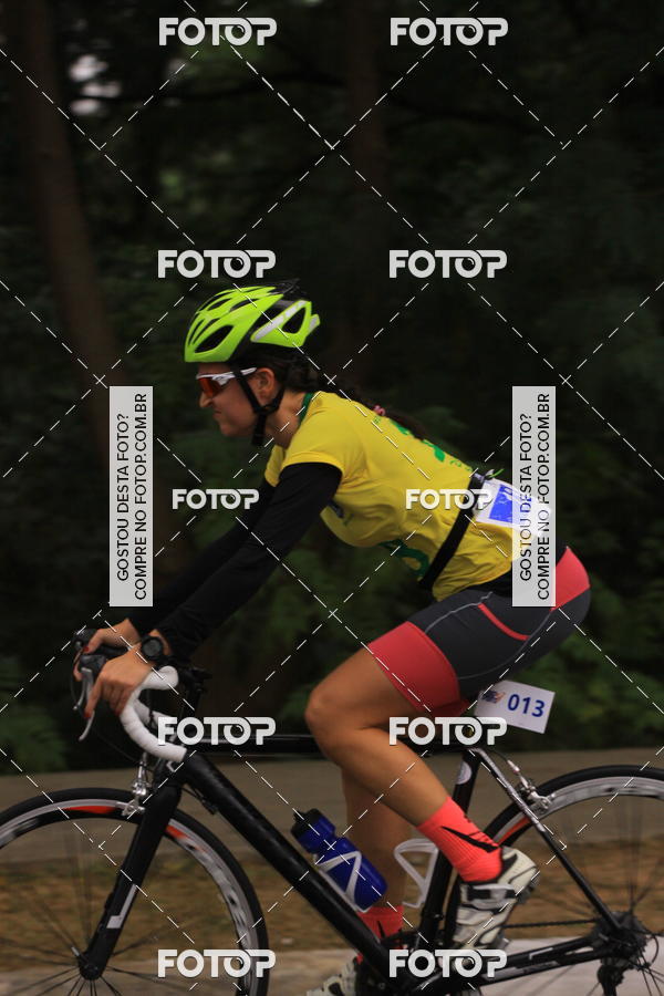 Buy your photos of the eventVSERIES Duathlon & Running on Fotop