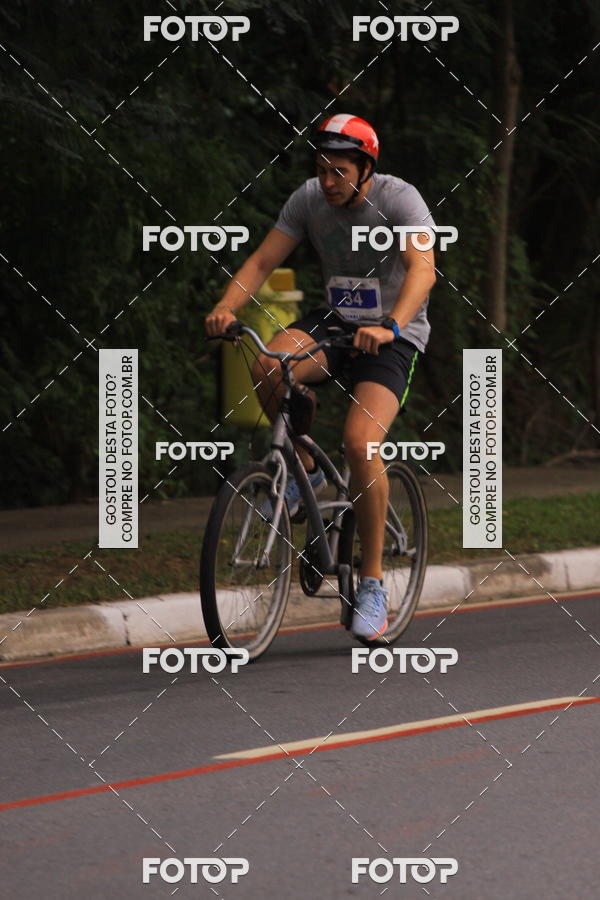 Buy your photos of the eventVSERIES Duathlon & Running on Fotop