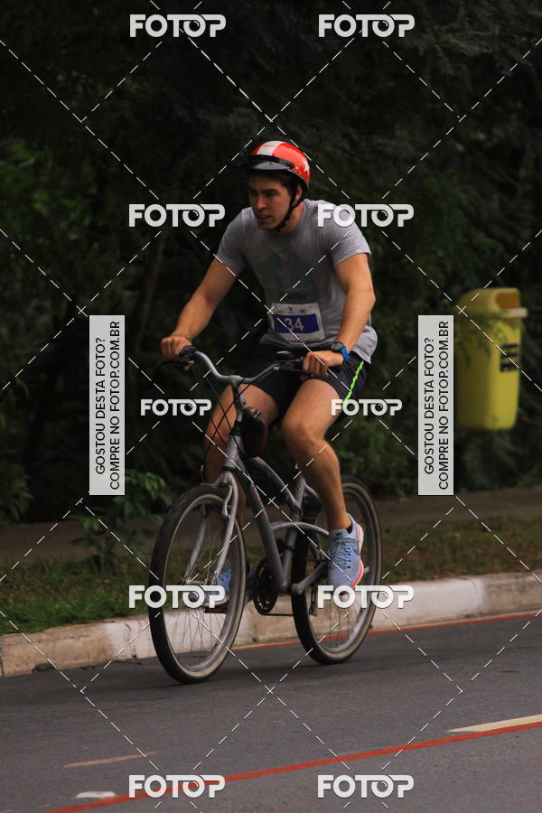 Buy your photos of the eventVSERIES Duathlon & Running on Fotop