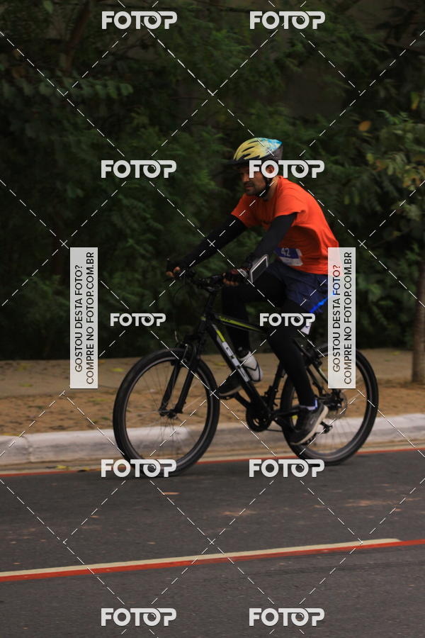 Buy your photos of the eventVSERIES Duathlon & Running on Fotop