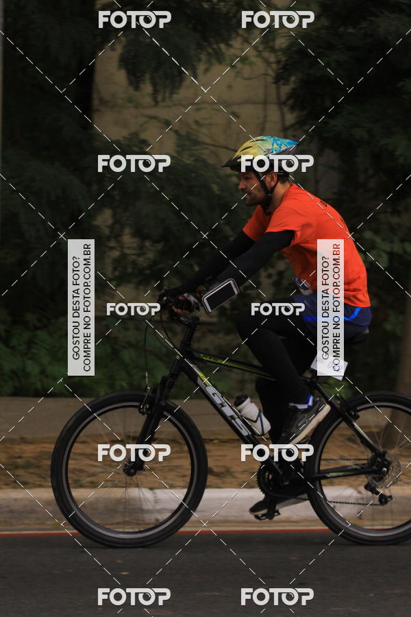 Buy your photos of the eventVSERIES Duathlon & Running on Fotop