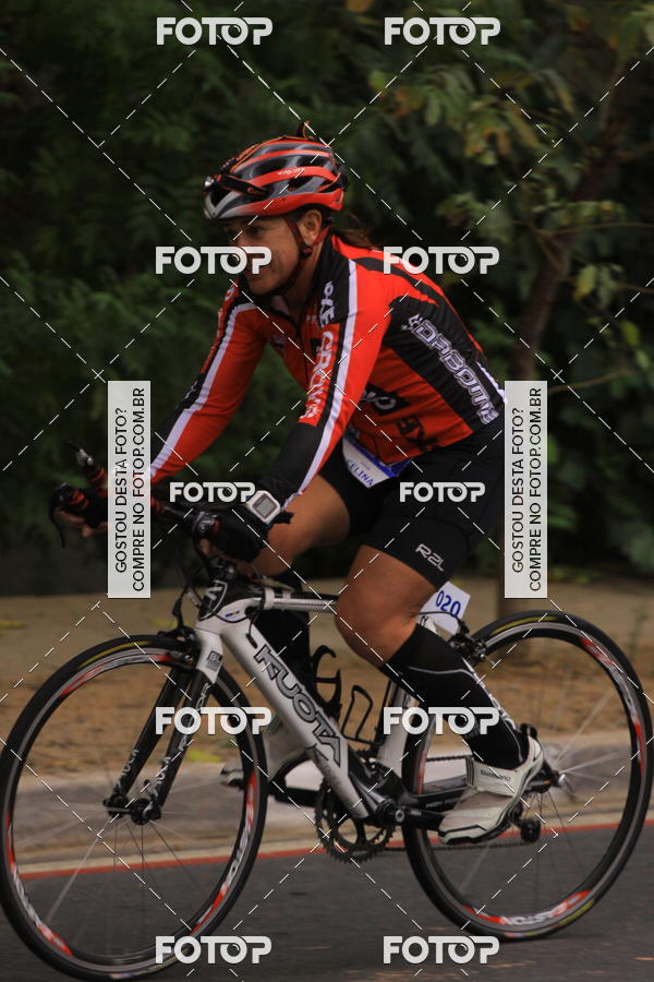 Buy your photos of the eventVSERIES Duathlon & Running on Fotop