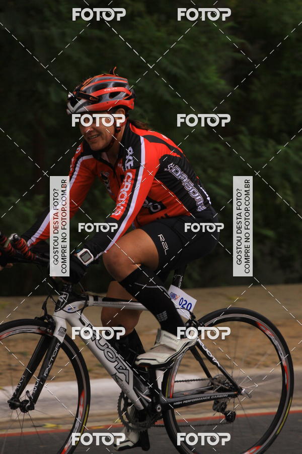 Buy your photos of the eventVSERIES Duathlon & Running on Fotop