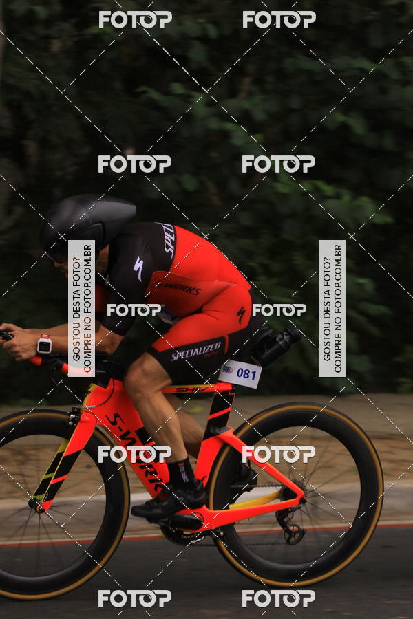 Buy your photos of the eventVSERIES Duathlon & Running on Fotop