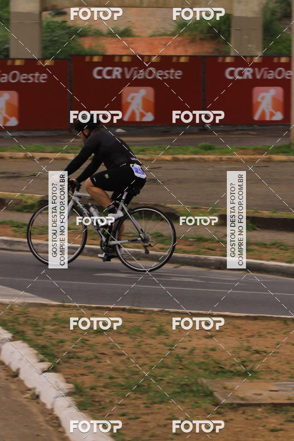 Buy your photos of the eventVSERIES Duathlon & Running on Fotop