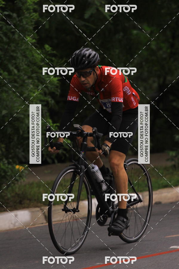 Buy your photos of the eventVSERIES Duathlon & Running on Fotop