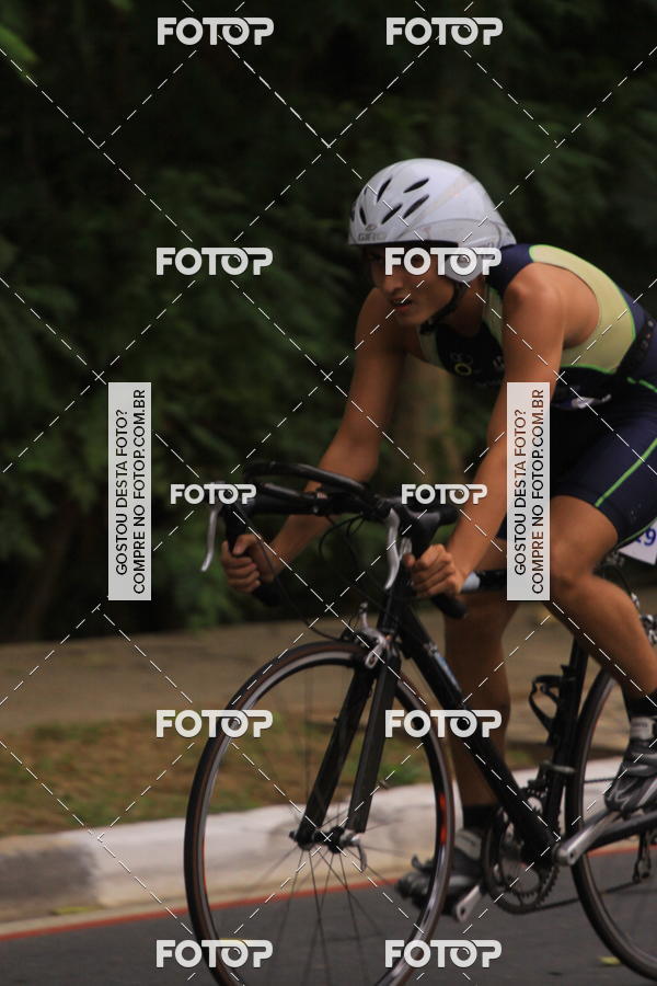 Buy your photos of the eventVSERIES Duathlon & Running on Fotop