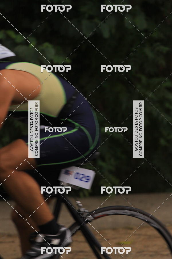Buy your photos of the eventVSERIES Duathlon & Running on Fotop